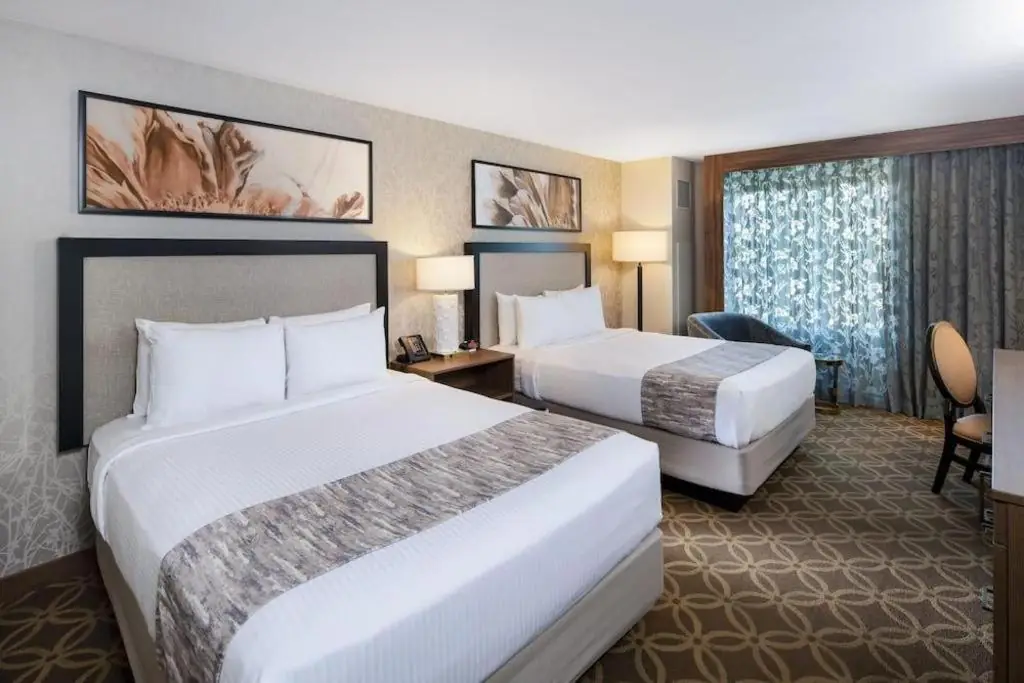 Cannery Casino Hotel guest room with two beds