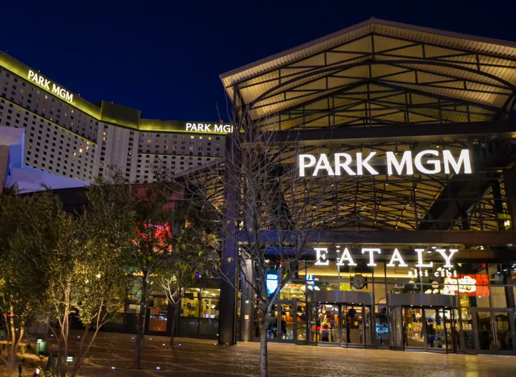 Park MGM and its Eataly entrance at night on the Las Vegas Strip
