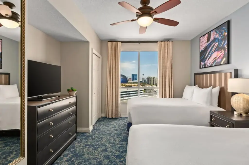 Example Club Wyndham Grand Desert bedroom with two beds